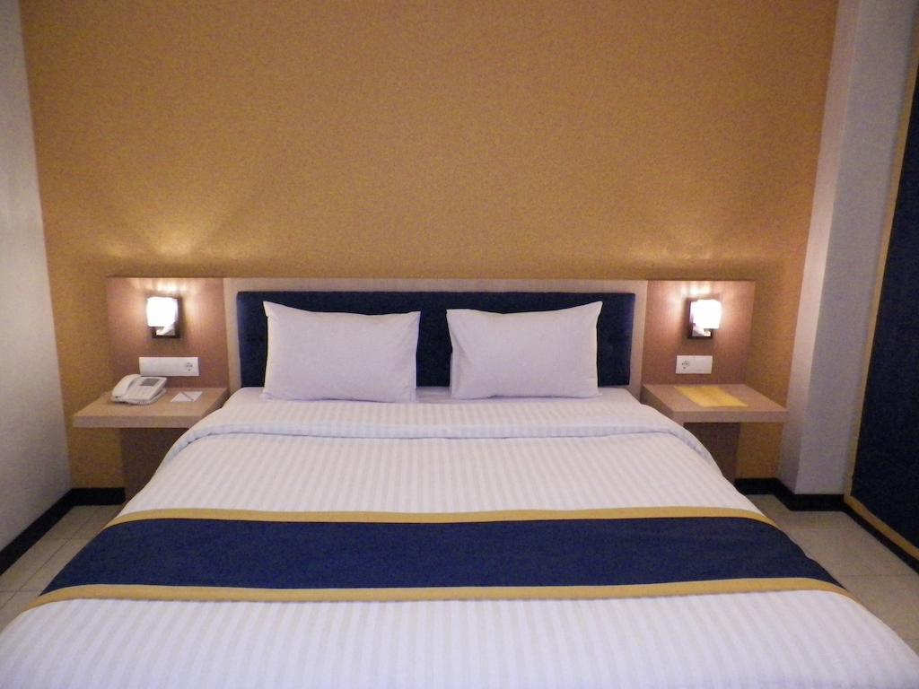 D'Best Hotel Pasar Baru Bandung Zimmer foto