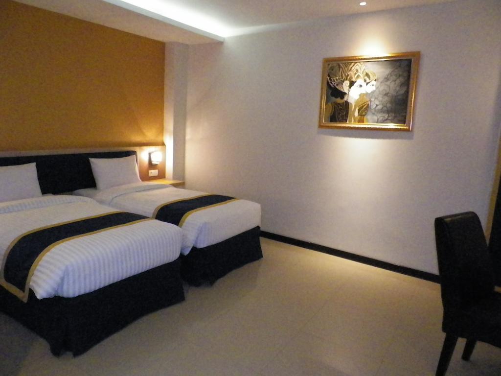 D'Best Hotel Pasar Baru Bandung Zimmer foto